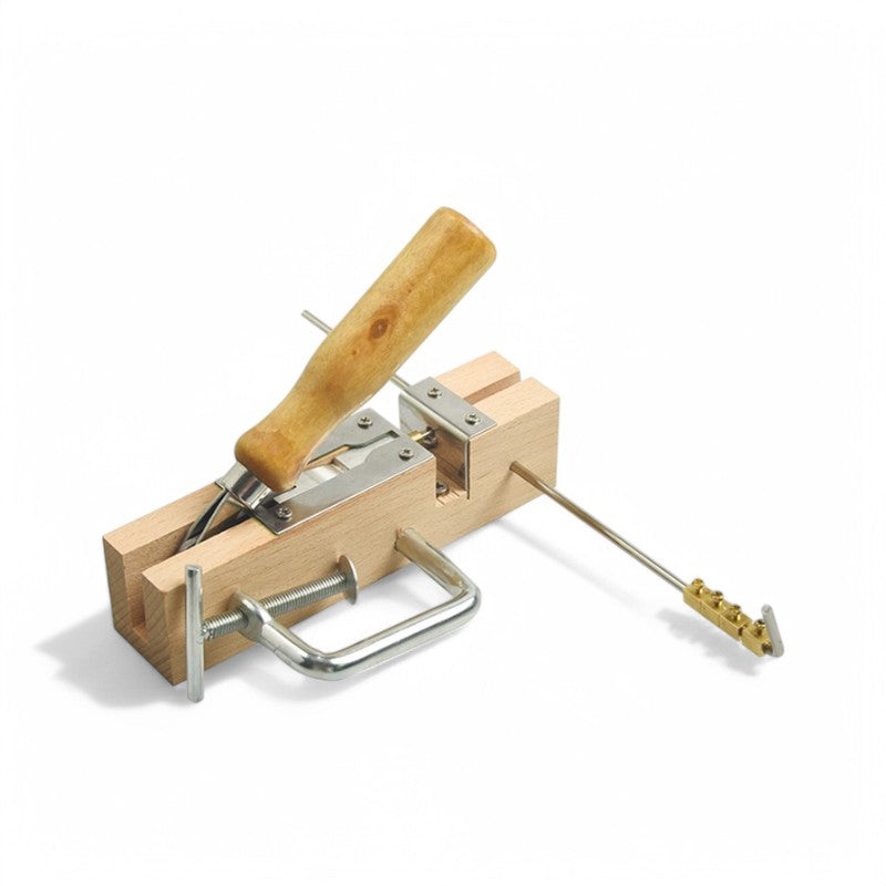 Frame Hole Puncher