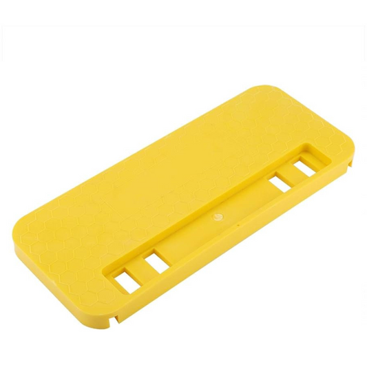 Uncapping Bench Bucket